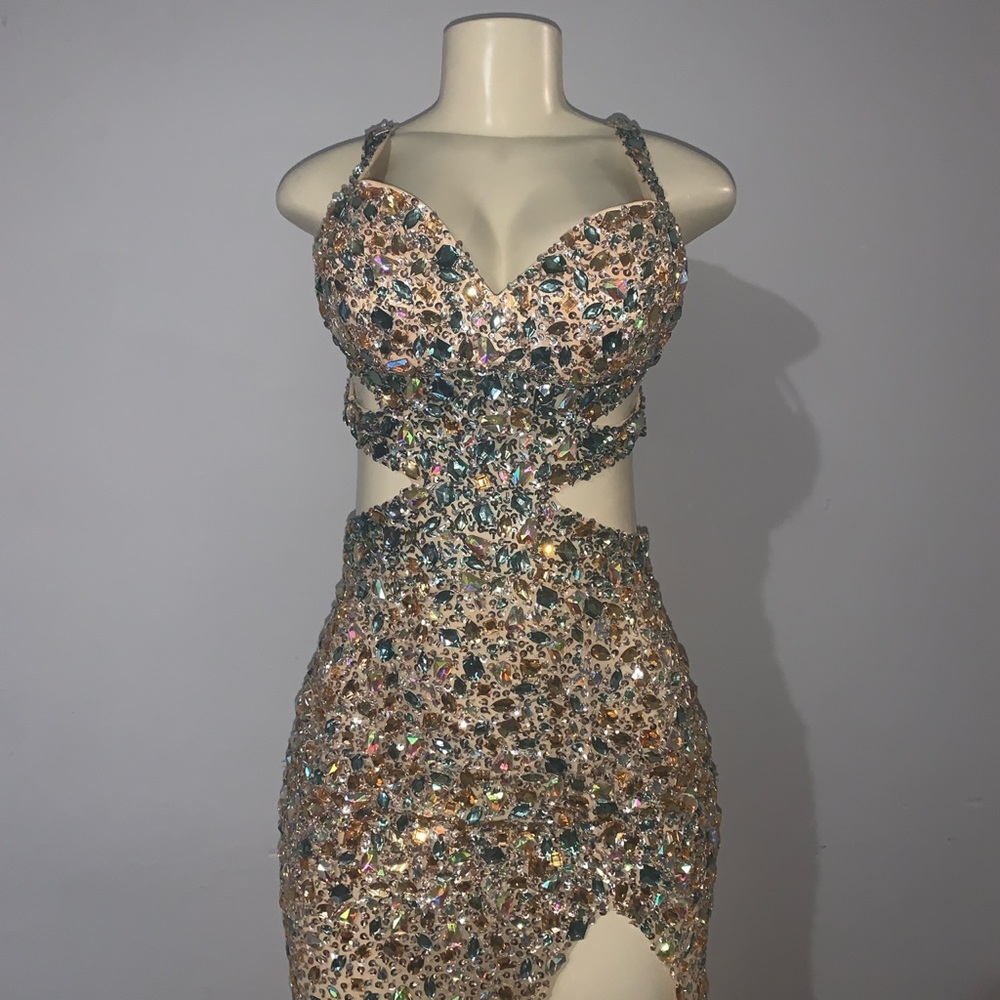 Jasz Couture Prom Dress/Gown